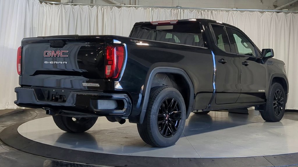 Used 2020 GMC Sierra 1500 Elevation w/ Elevation Value Package AWD/4WD image 10