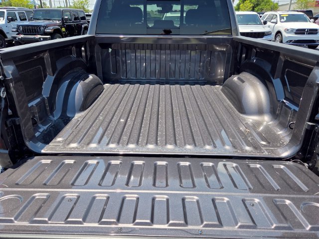 New 2026 RAM 1500 Express RWD image 10