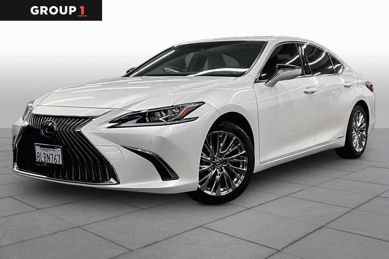 Used 2019 Lexus ES 300h w/ Premium Package