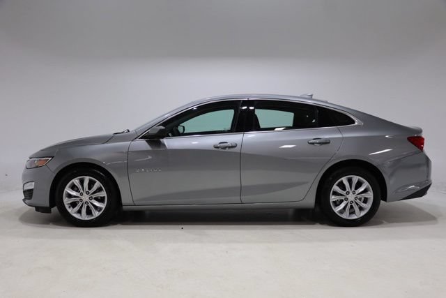 Used 2025 Chevrolet Malibu LT FWD image 4