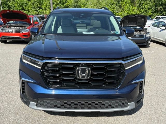 Used 2025 Honda Pilot Elite image 8