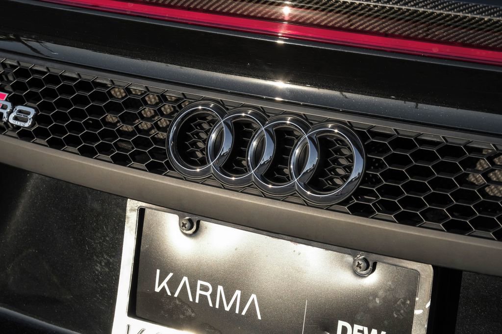 Used 2018 Audi R8 V10 plus image 43