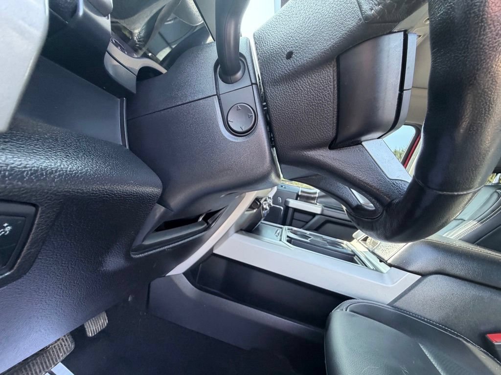 Used 2021 Ford F350 4x4 Crew Cab Super Duty image 24