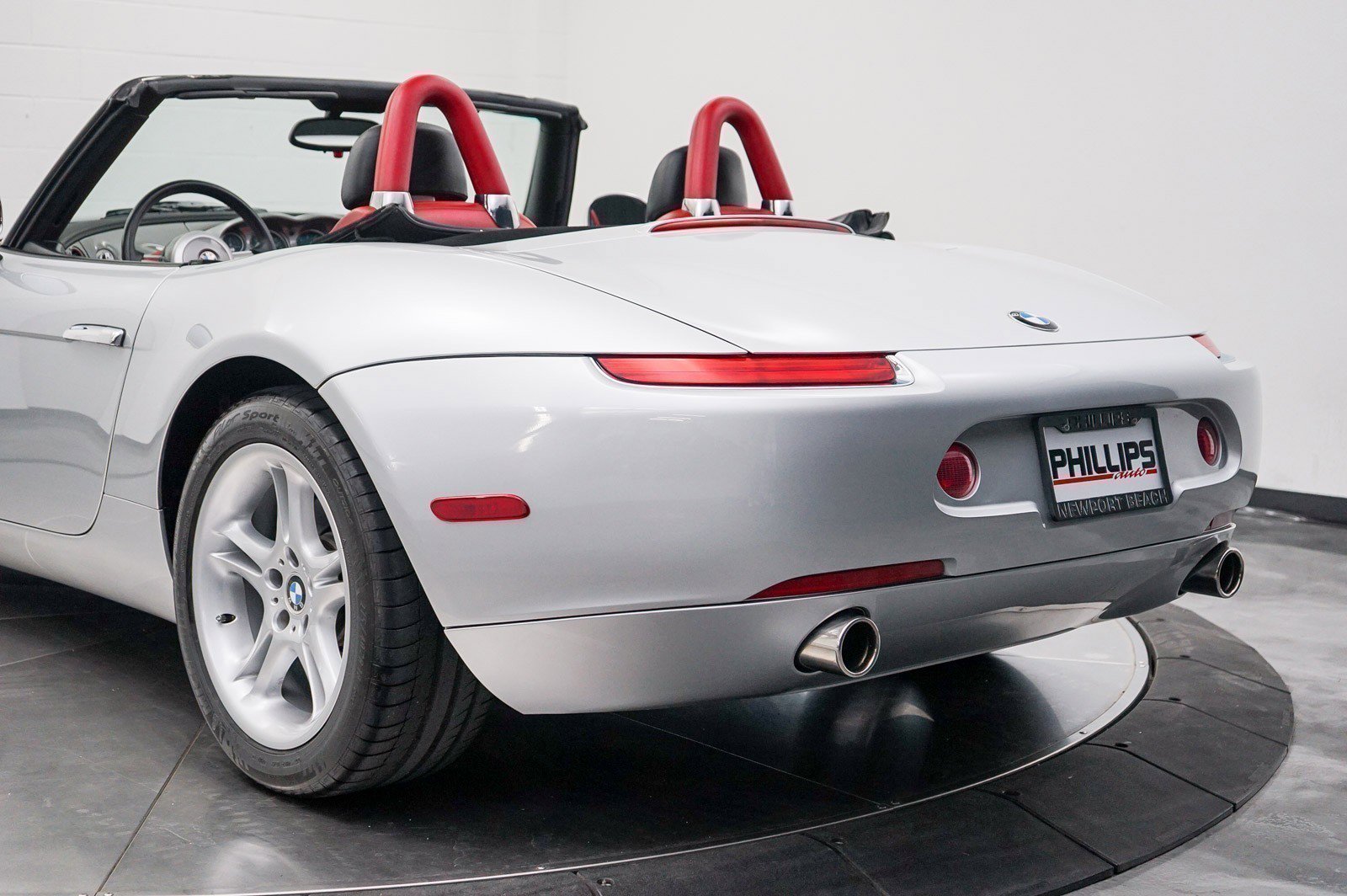 Used 2003 BMW Z8 RWD image 19