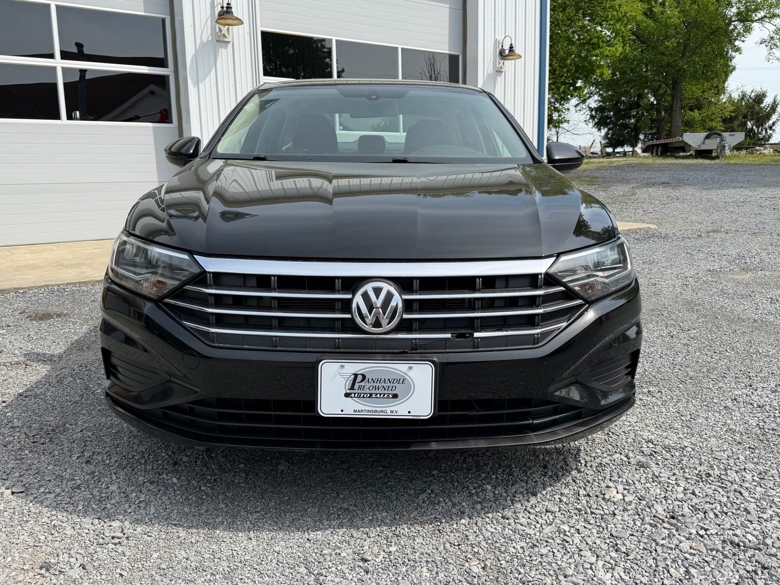 Used 2021 Volkswagen Jetta SE FWD image 2