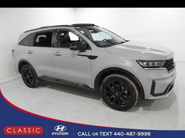 Used 2023 Kia Sorento SX