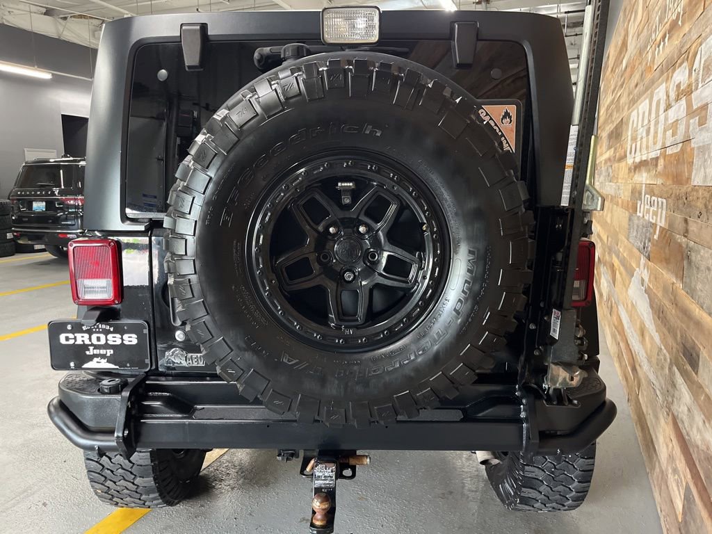 Used 2018 Jeep Wrangler Unlimited Rubicon w/ Cold Weather Group AWD/4WD image 74