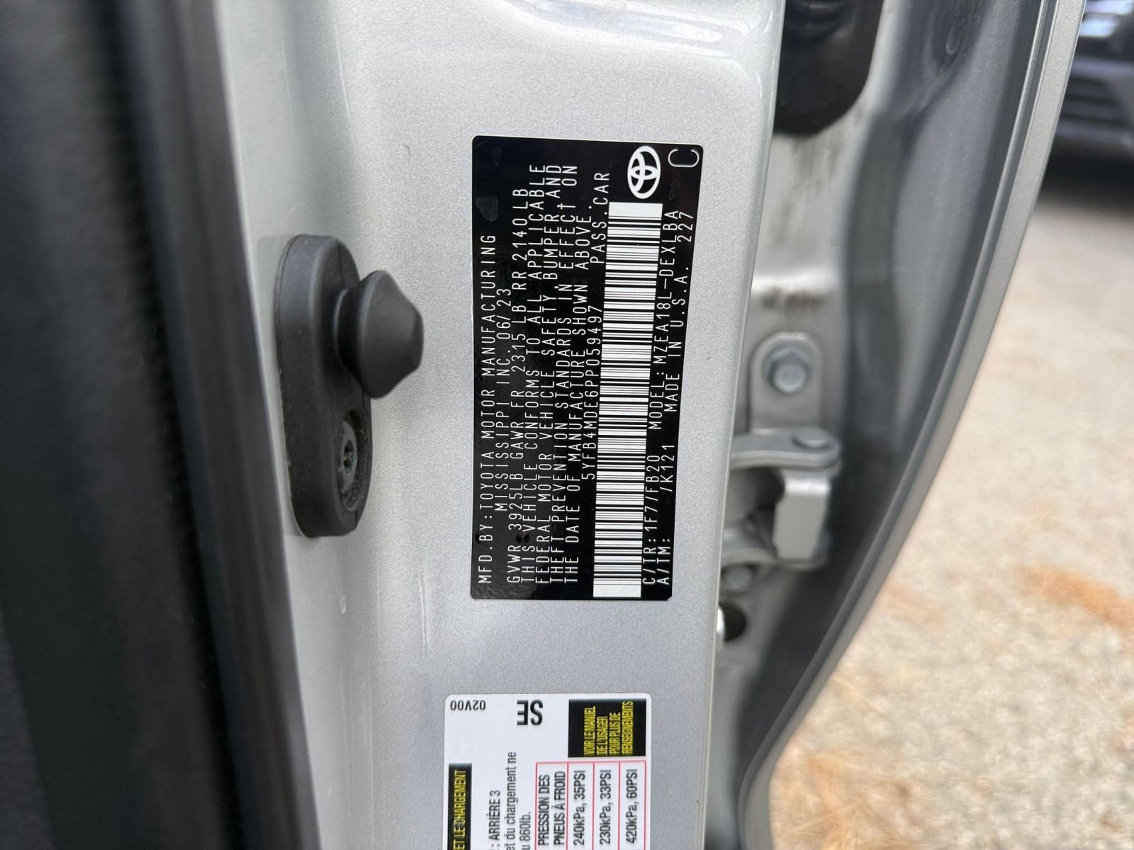 Used 2023 Toyota Corolla LE FWD image 24