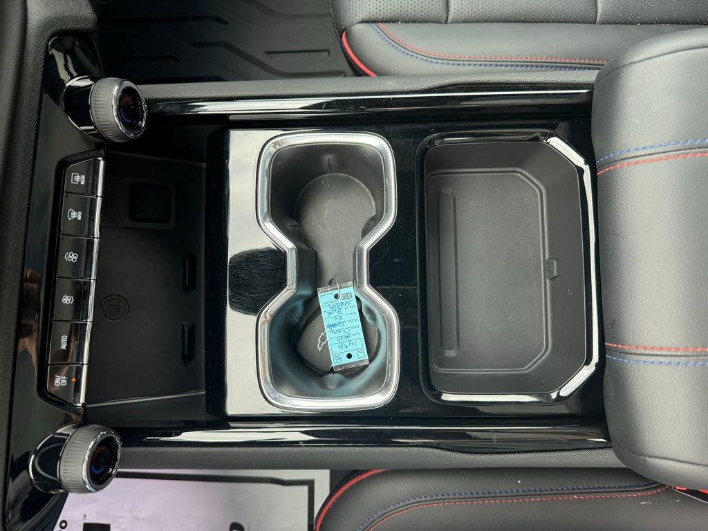 Used 2025 Chevrolet Silverado EV RST image 40