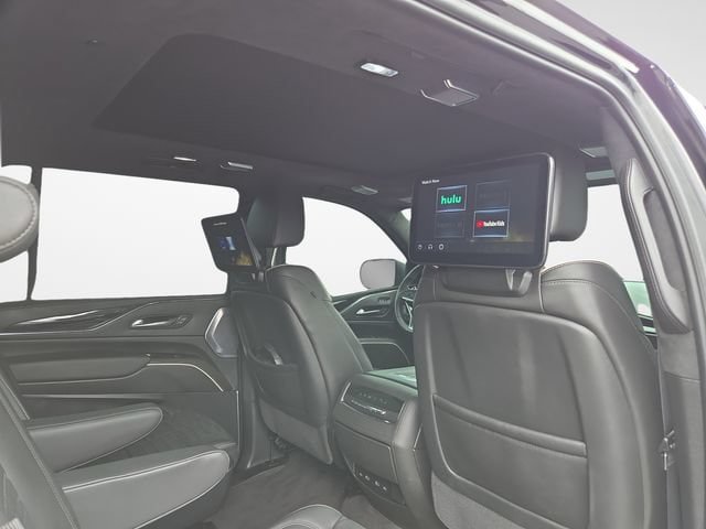 Certified 2024 Cadillac Escalade ESV V AWD/4WD image 44