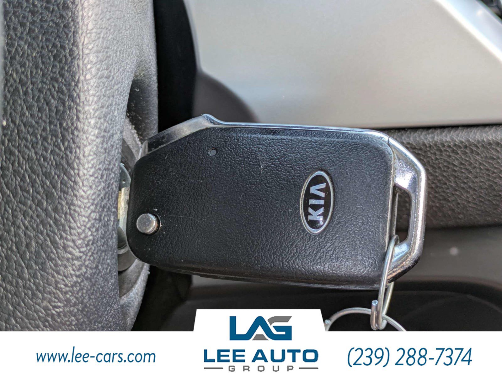 Used 2020 Kia Niro LX FWD image 26