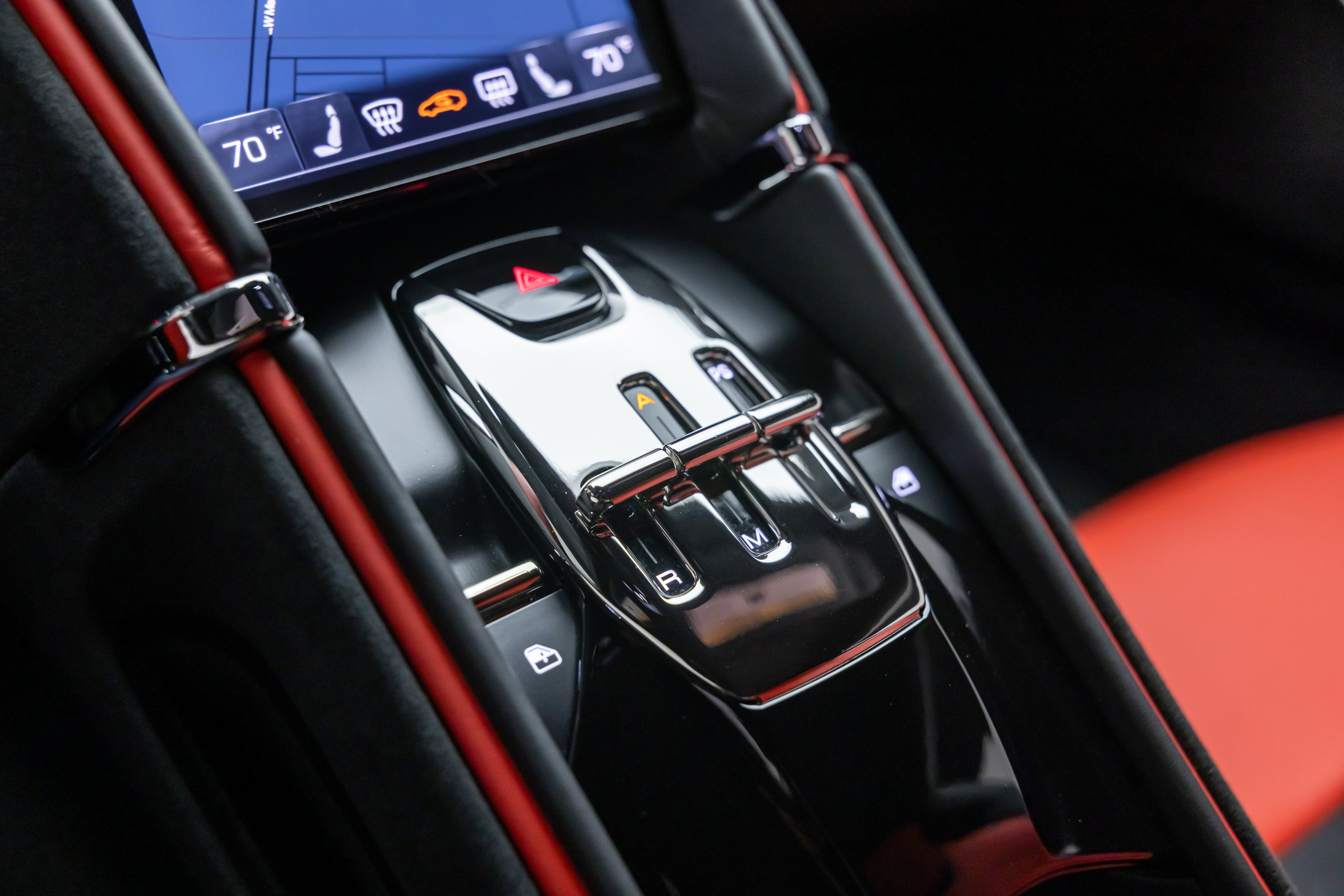 Used 2022 Ferrari Roma RWD image 38