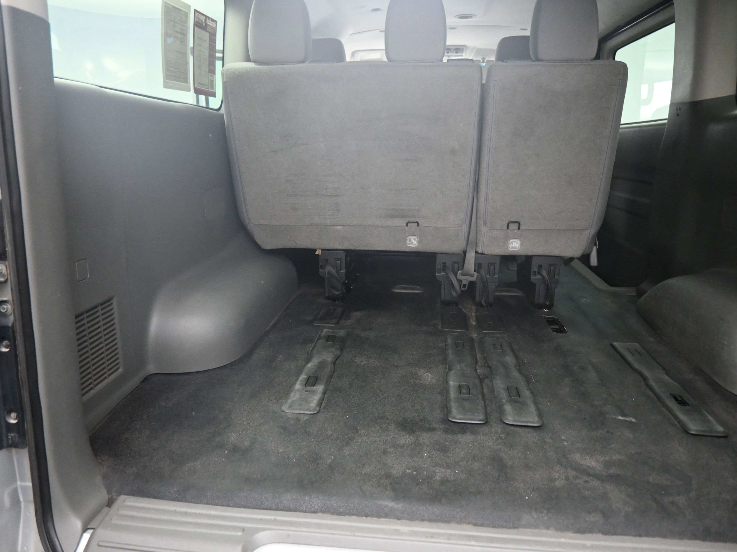 Used 2017 Nissan NV 3500 S w/ Power Package image 17