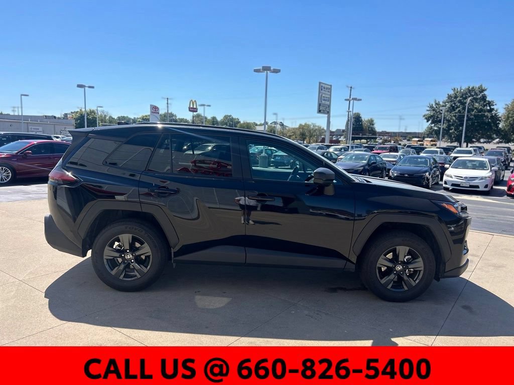 Used 2026 Toyota RAV4 LE AWD/4WD image 4