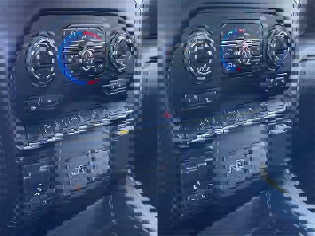 Used 2019 Chevrolet Silverado 1500 LT Trail Boss image 19