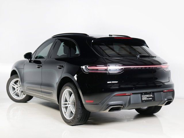 Certified 2023 Porsche Macan 2.0L I4 Turbocharged image 3