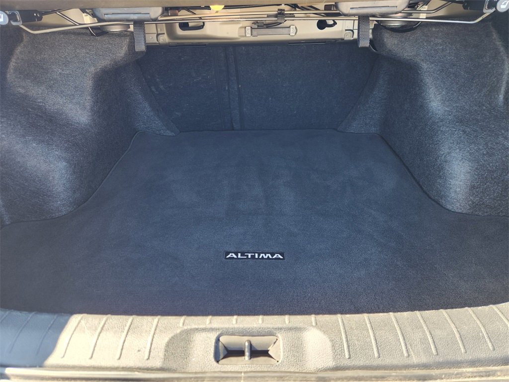 Used 2024 Nissan Altima 2.5 SV image 21