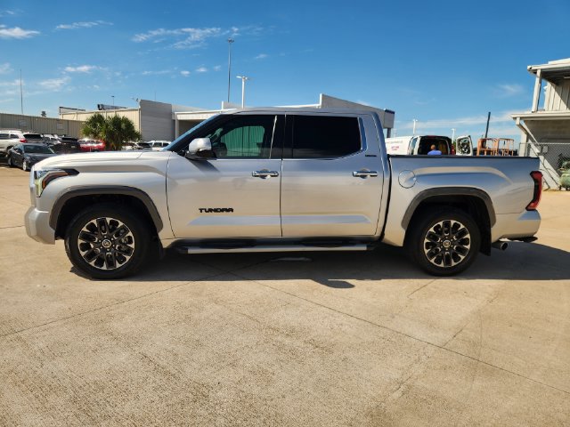 Used 2022 Toyota Tundra Limited RWD image 4