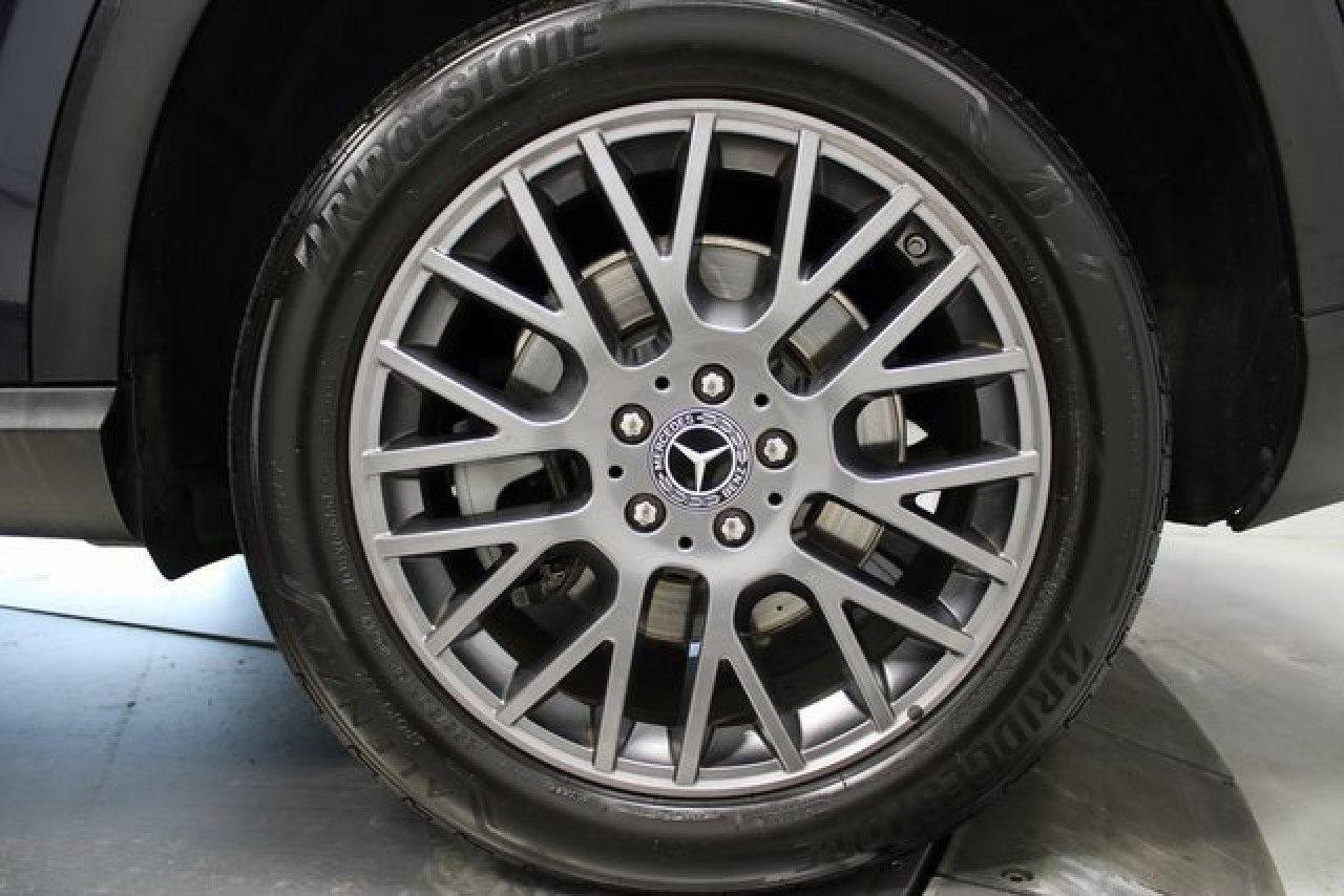 Used 2022 Mercedes-Benz GLE 350 4MATIC image 36