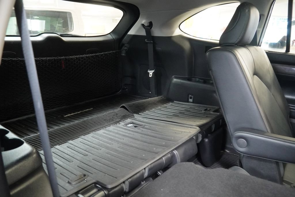 Used 2022 Toyota Highlander Platinum image 34