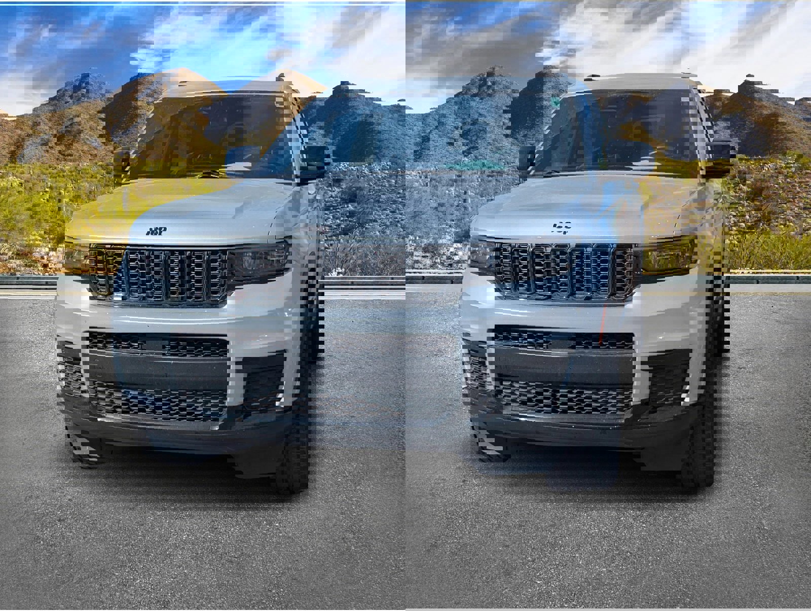 Used 2022 Jeep Grand Cherokee L Laredo image 11