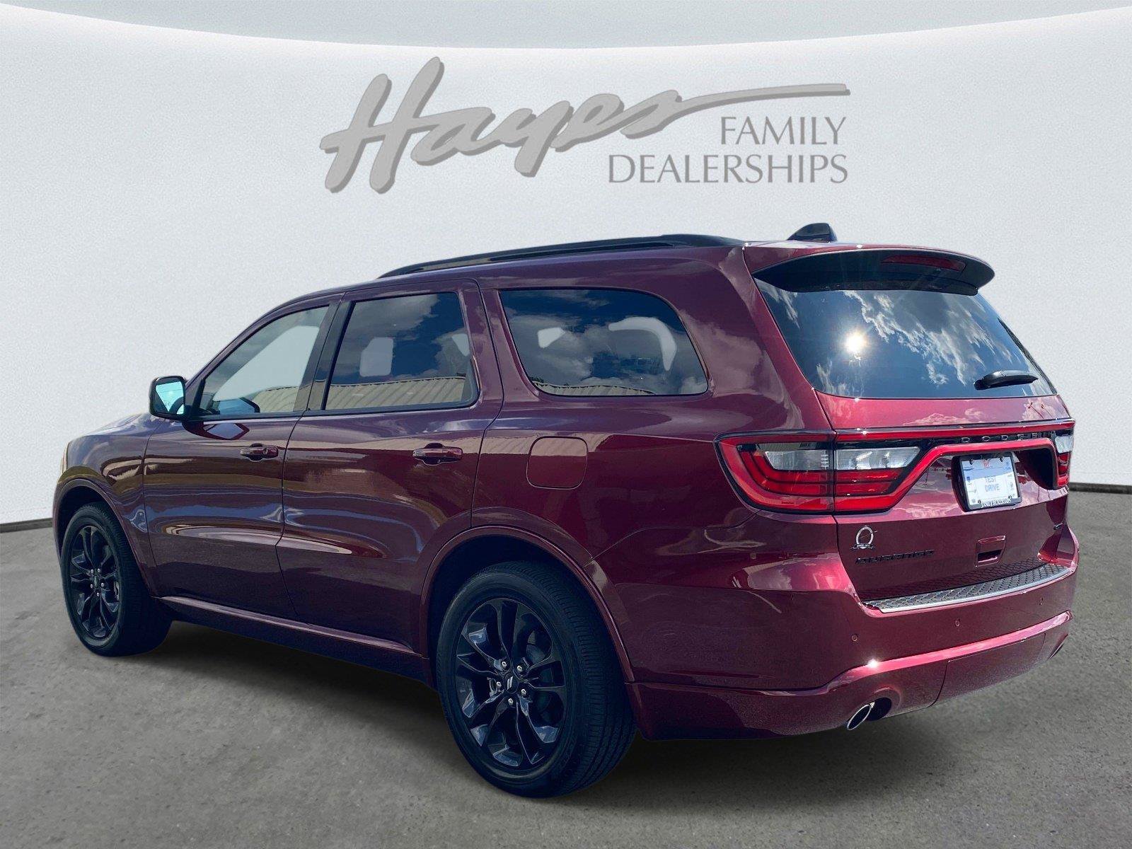 Used 2025 Dodge Durango GT w/ Blacktop Package RWD image 9