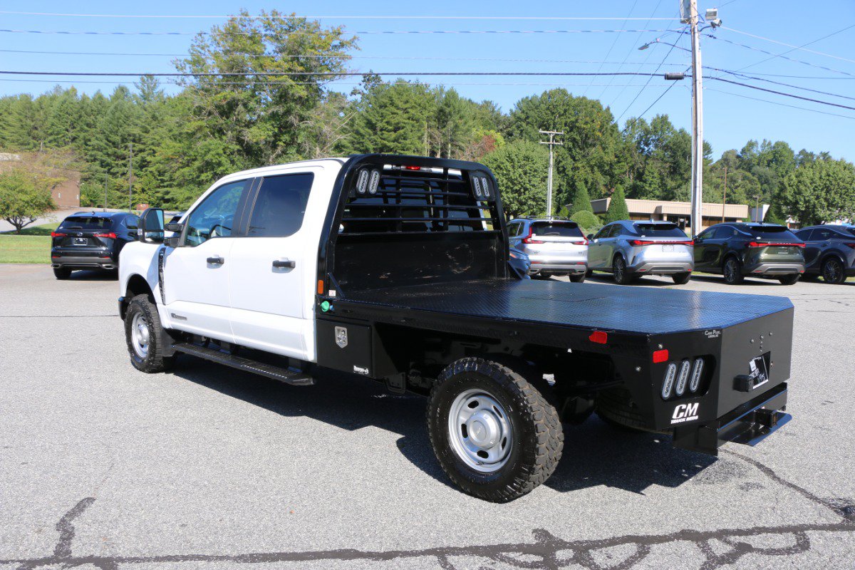 Used 2025 Ford F250 XL w/ XL Off-Road Package AWD/4WD image 3