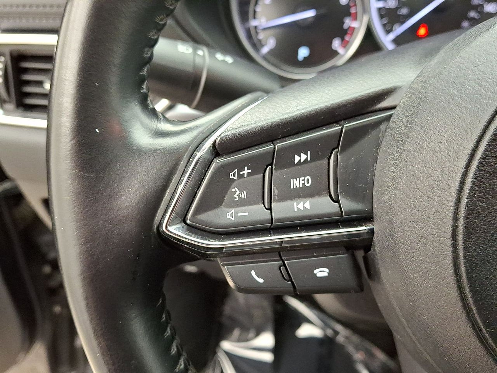 Used 2020 MAZDA CX-5 Touring AWD/4WD image 17
