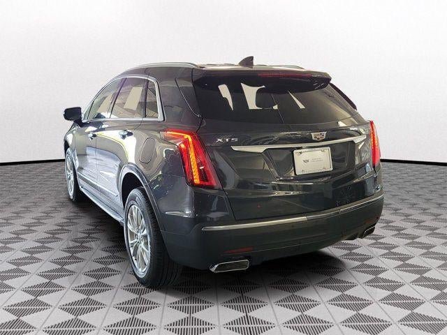 Certified 2023 Cadillac XT5 Luxury FWD image 3