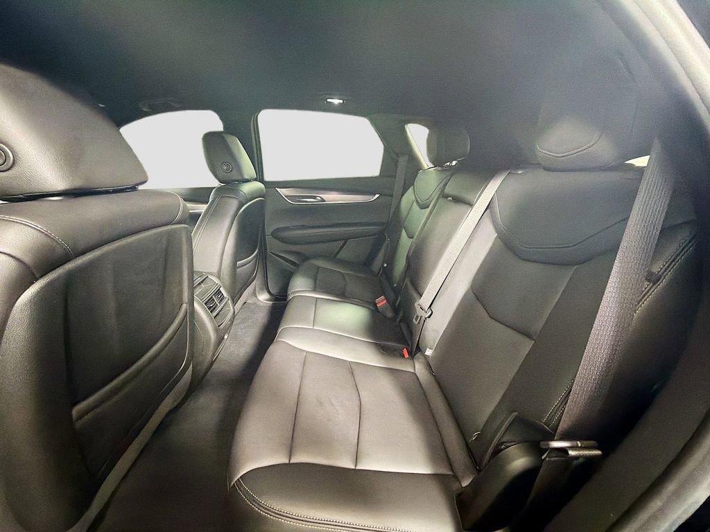 Used 2021 Cadillac XT5 Luxury w/ LPO, Floor Liner Package AWD/4WD image 25