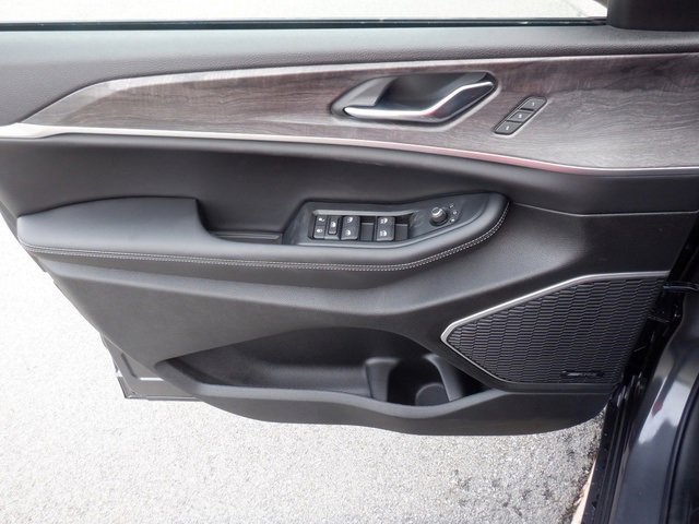 New 2025 Jeep Grand Cherokee Limited w/ Trailer Tow Package image 11