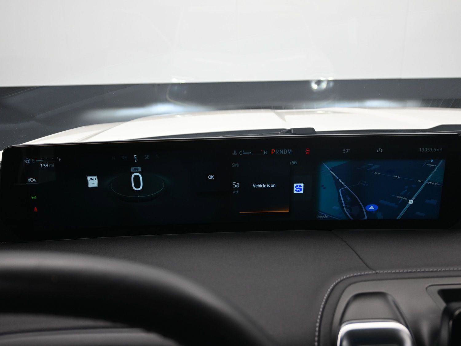 Used 2025 Ford Expedition Platinum image 29