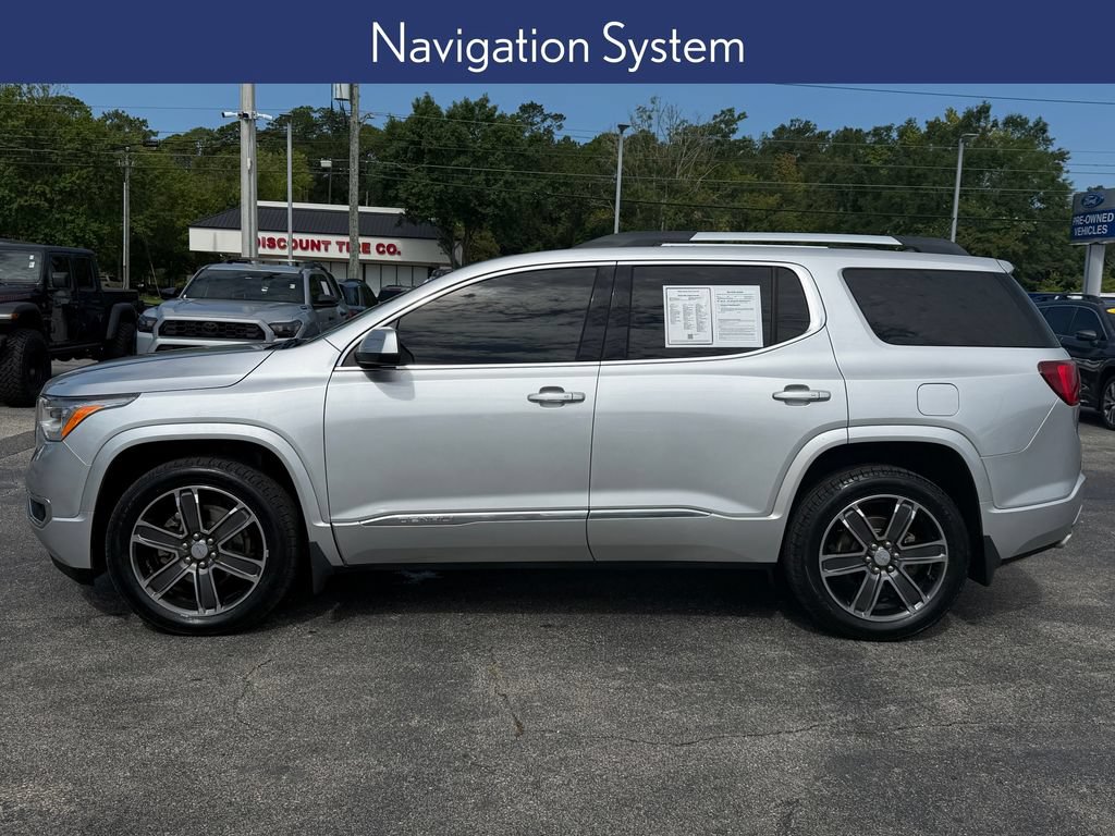 Used 2018 GMC Acadia Denali w/ Technology Package FWD image 2