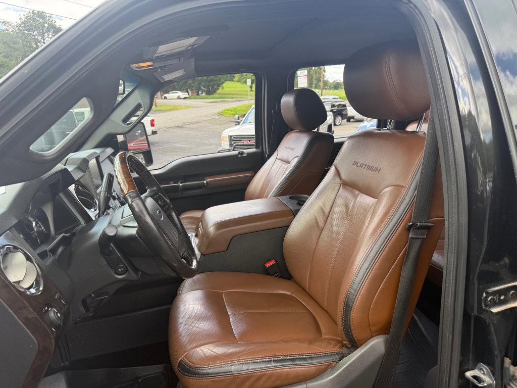 Used 2015 Ford F250 Platinum w/ FX4 Off-Road Package image 44