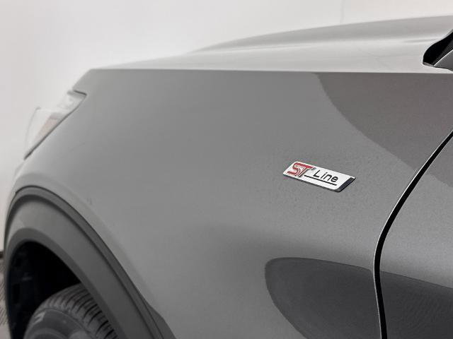 Certified 2025 Ford Explorer ST-Line w/ ST-Line Street Pack image 26