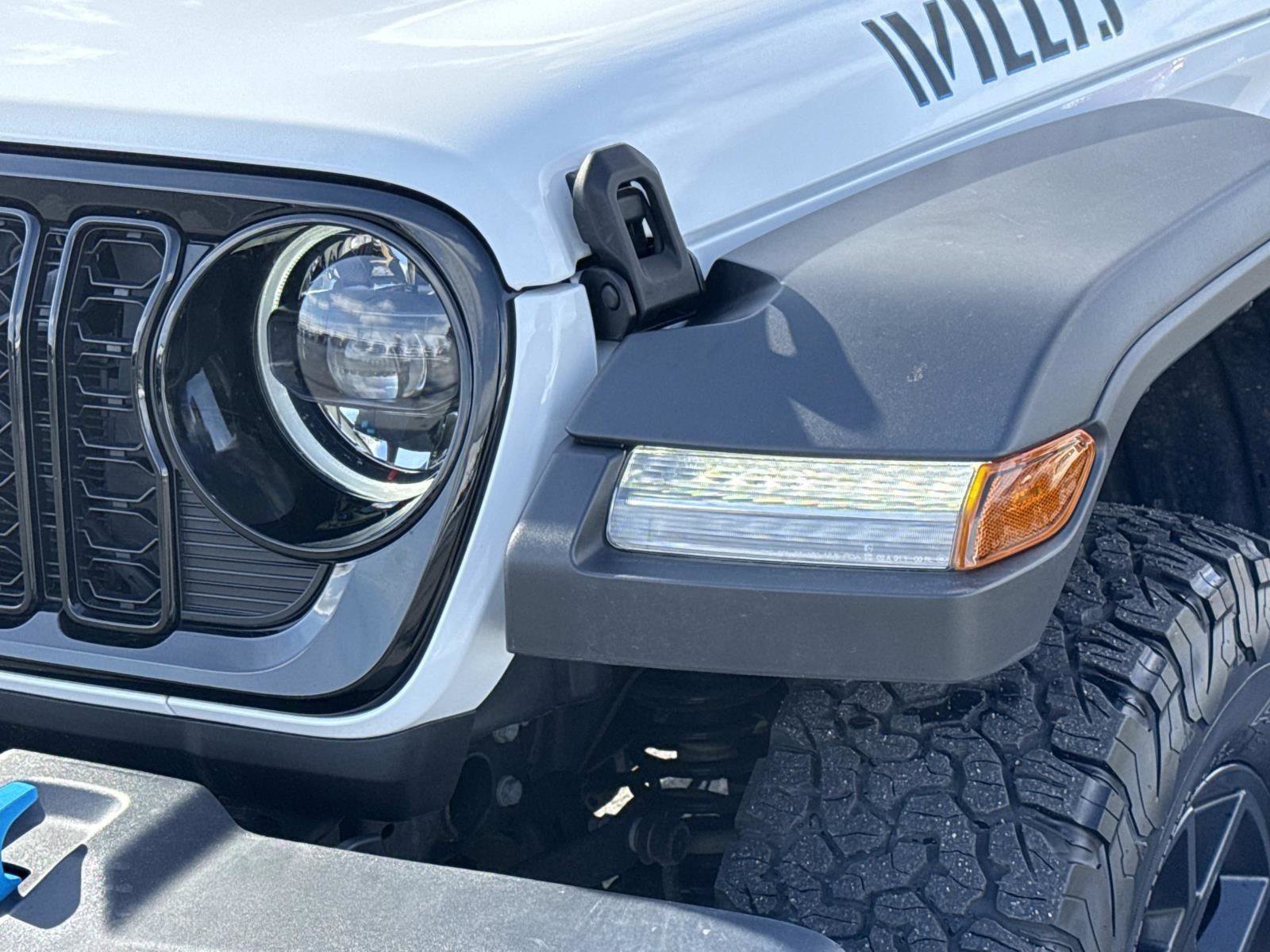 Used 2024 Jeep Wrangler Willys image 22