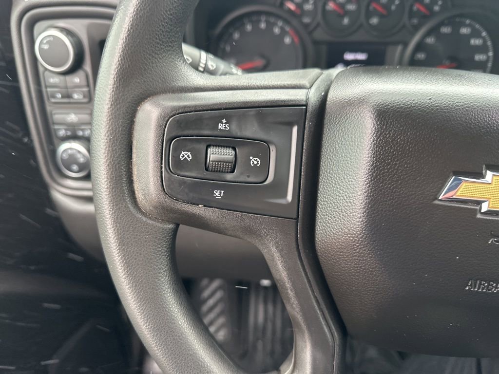 Used 2022 Chevrolet Silverado 1500 Custom image 10