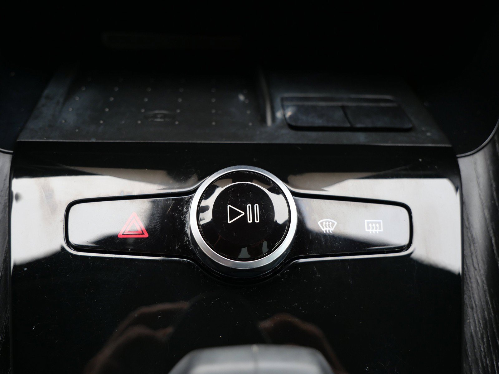 Used 2023 Polestar Polestar 2 w/ Pilot Pack AWD/4WD image 19