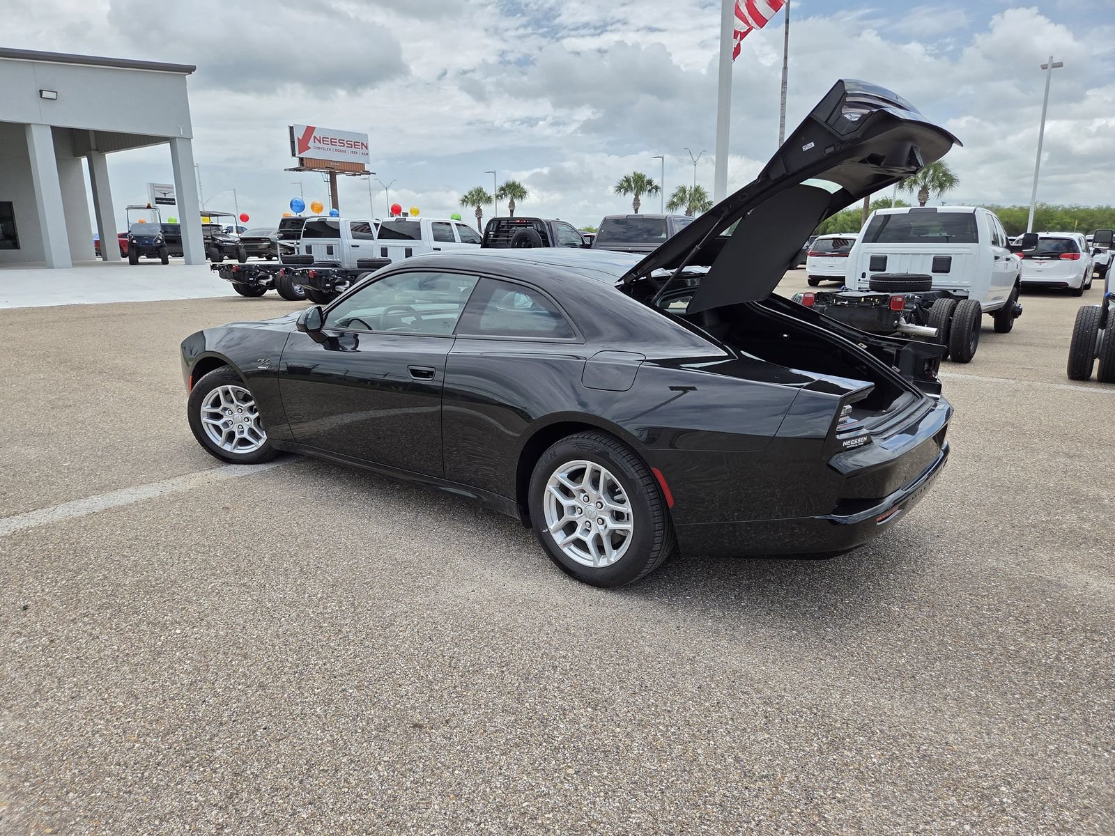 Used 2025 Dodge Charger Daytona R/T w/ Quick Order Package 25M R/T AWD/4WD image 21