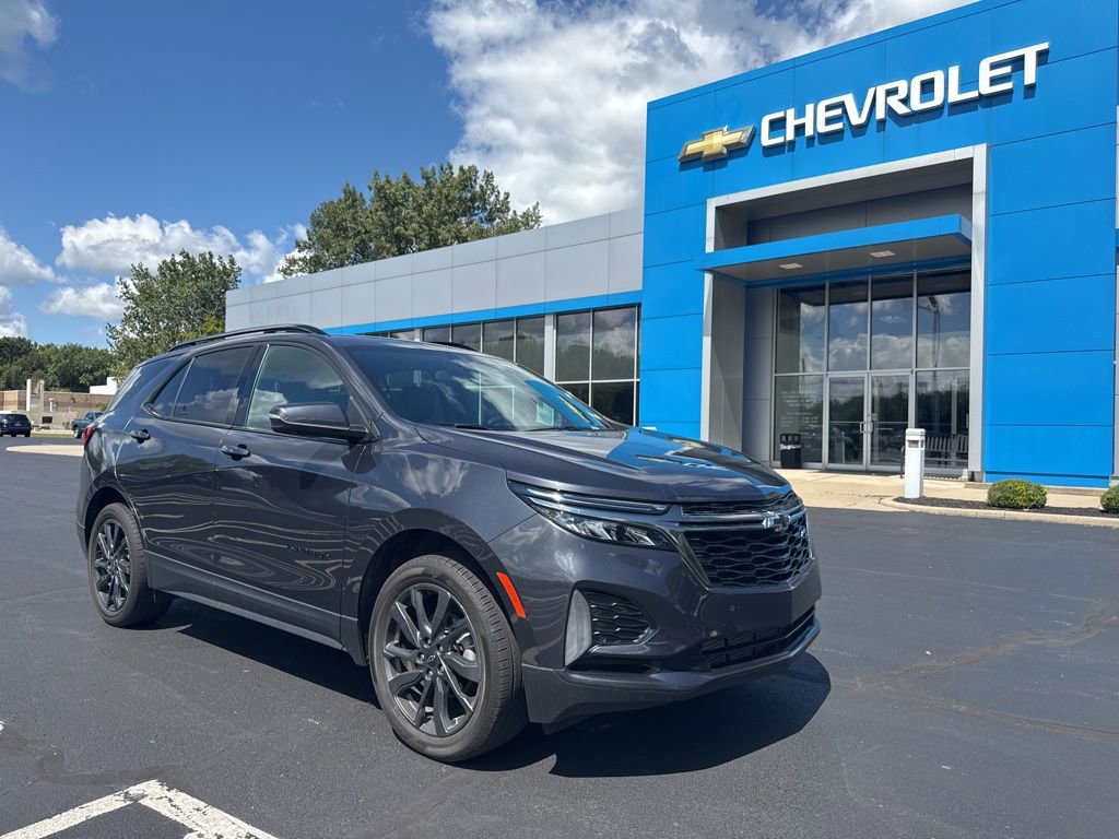 Used 2022 Chevrolet Equinox RS w/ RS Leather Package