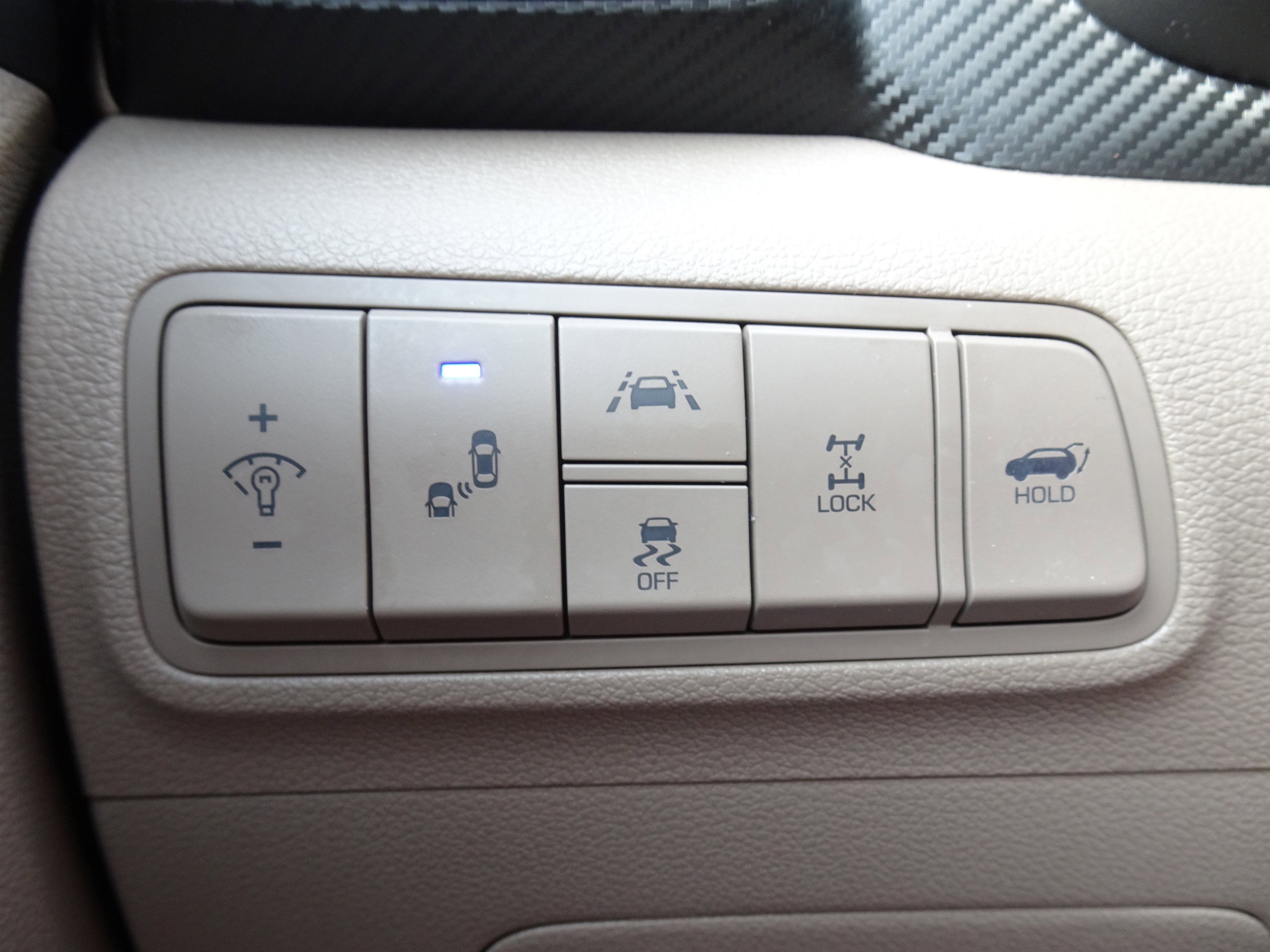 Used 2020 Hyundai Tucson Sport w/ Cargo Package image 24