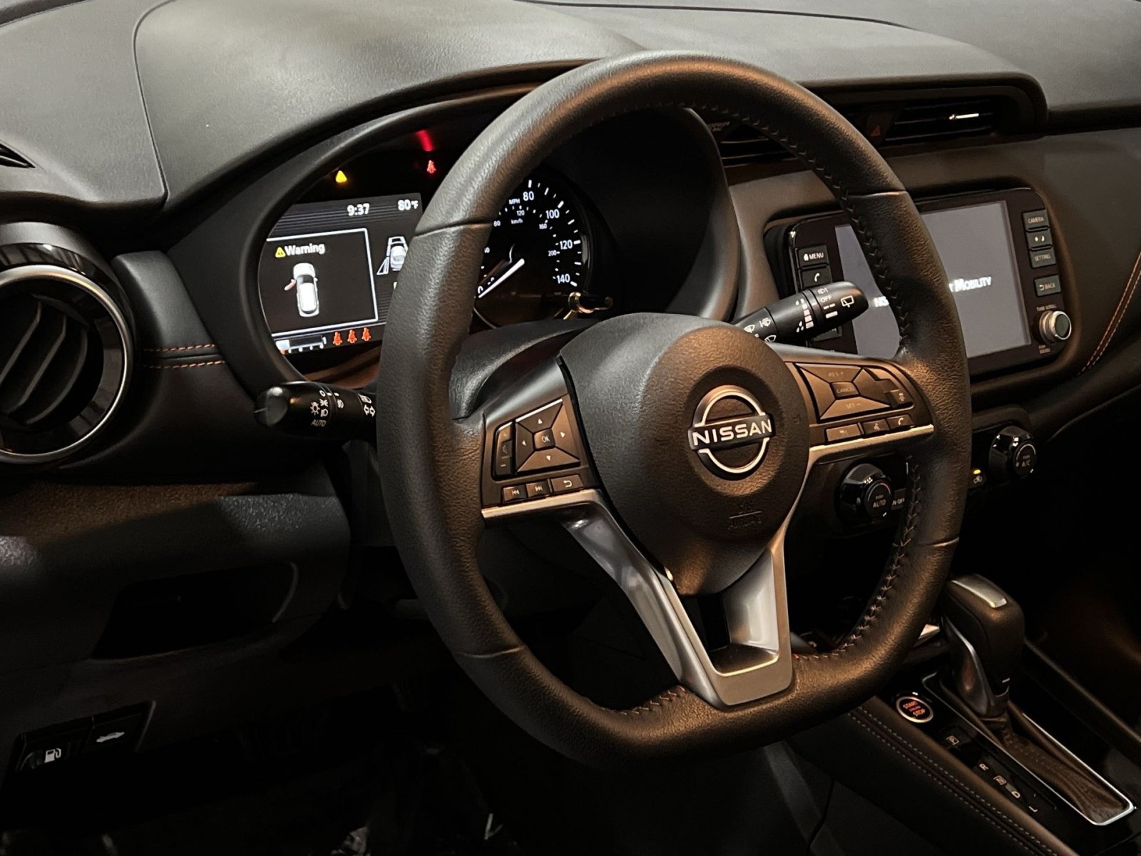 Used 2023 Nissan Kicks SR FWD image 21