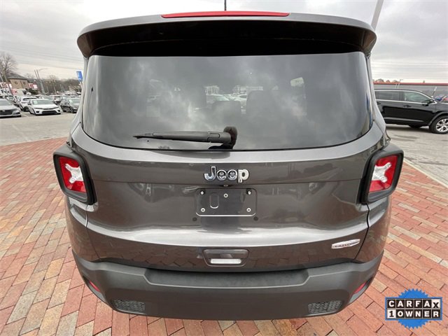 Used 2018 Jeep Renegade Latitude image 34