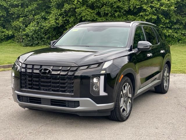 Used 2024 Hyundai Palisade Limited AWD/4WD image 3