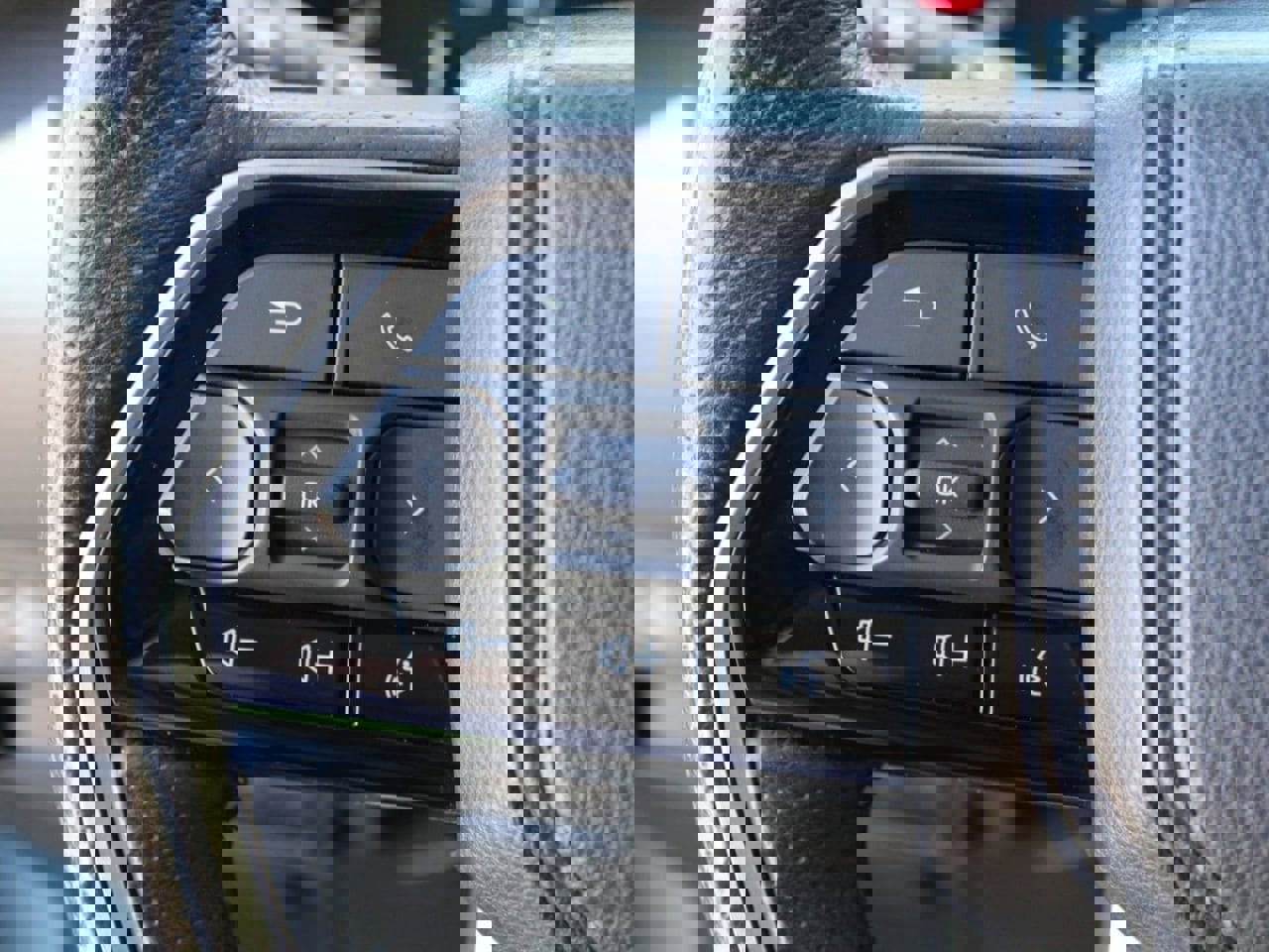 Used 2023 Toyota Tundra Limited image 28