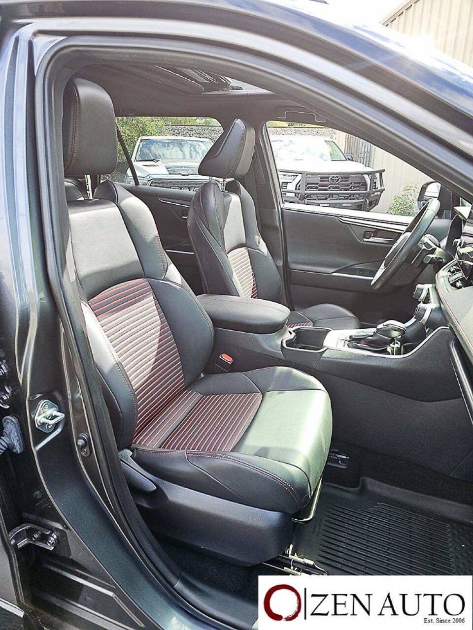 Used 2023 Toyota RAV4 XSE w/ Weather Package AWD/4WD image 14