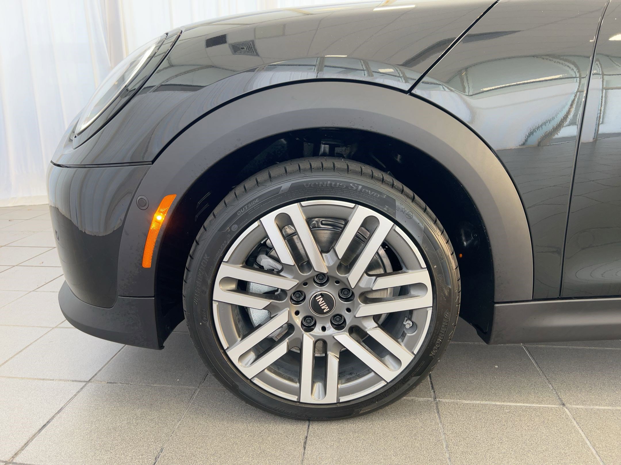 New 2026 MINI Cooper 2-Door Hardtop FWD image 12