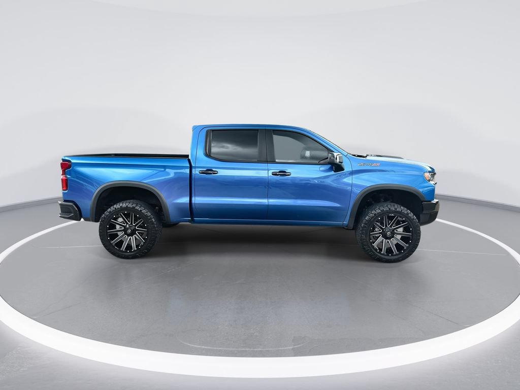 Used 2022 Chevrolet Silverado 1500 ZR2 w/ Technology Package AWD/4WD image 9