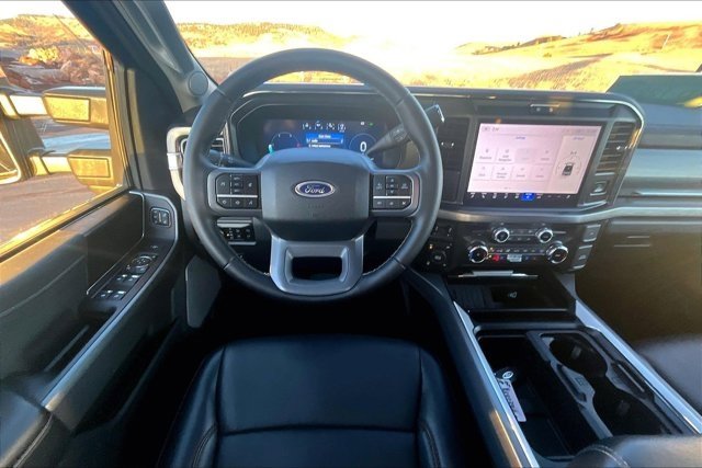 Used 2025 Ford F250 Lariat w/ Chrome Package image 9