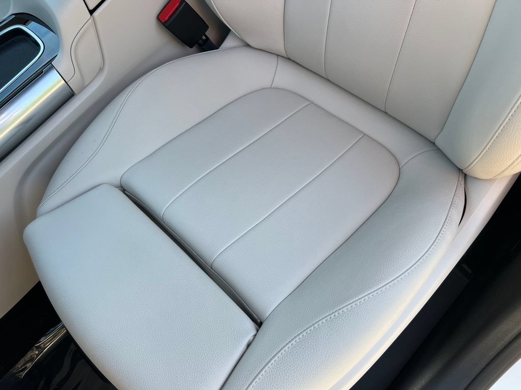 New 2026 Mercedes-Benz GLA 250 4MATIC image 10